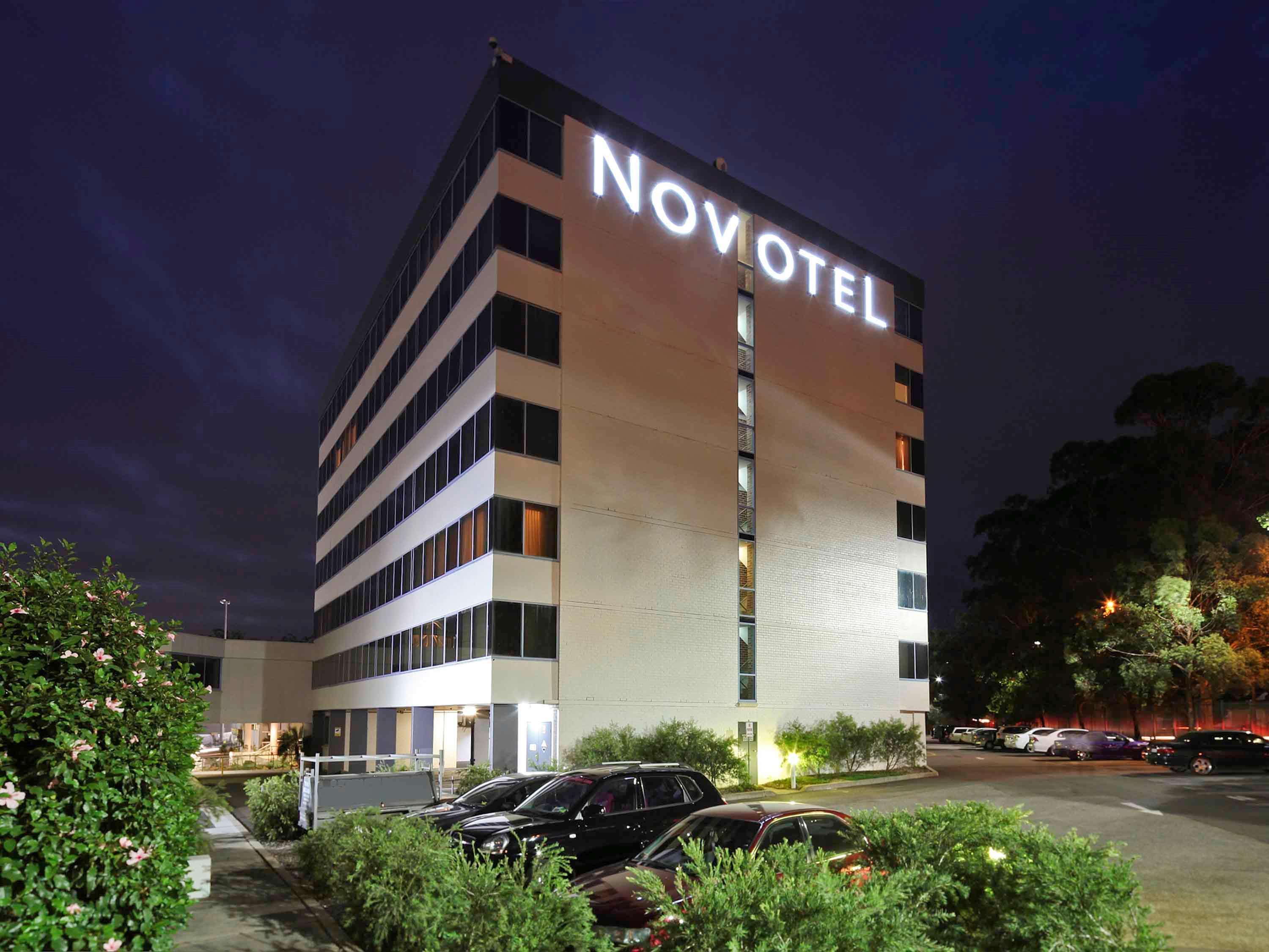 Novotel Sydney West Hq Rooty Hill Eksteriør bilde