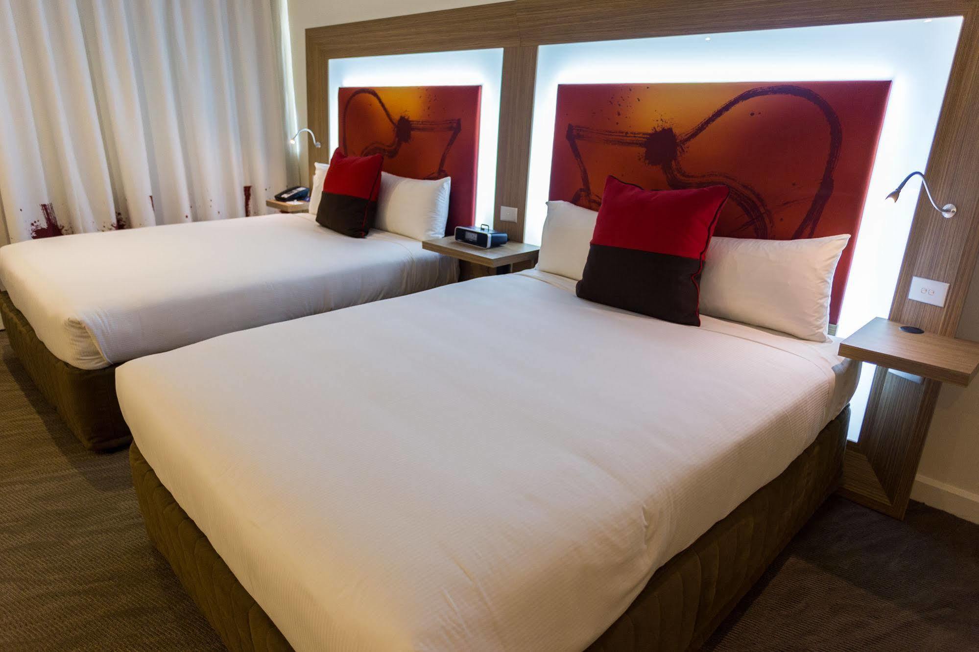 Novotel Sydney West Hq Rooty Hill Eksteriør bilde