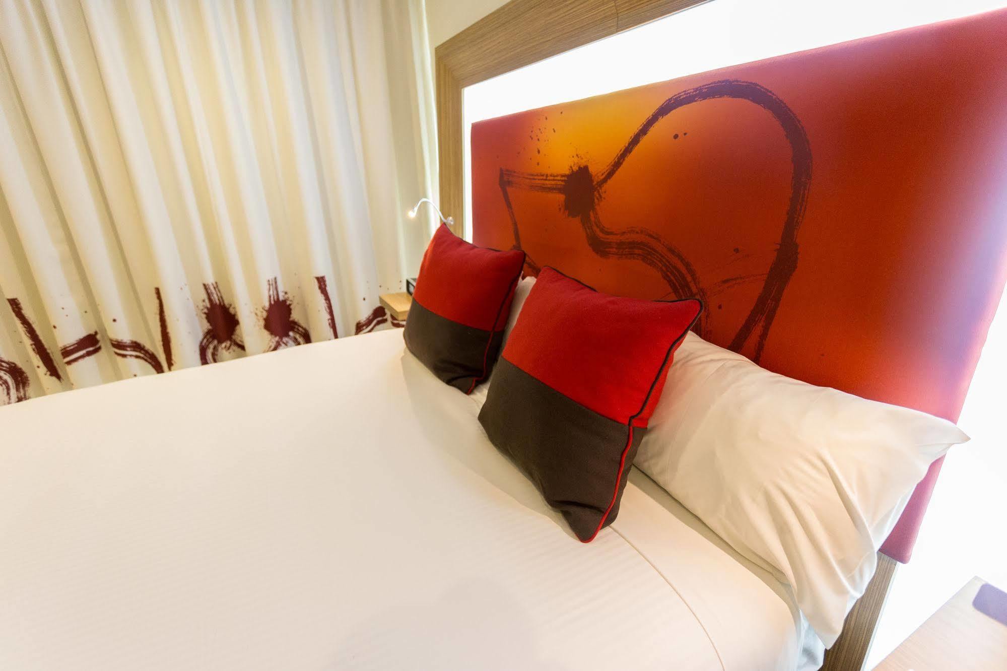 Novotel Sydney West Hq Rooty Hill Eksteriør bilde